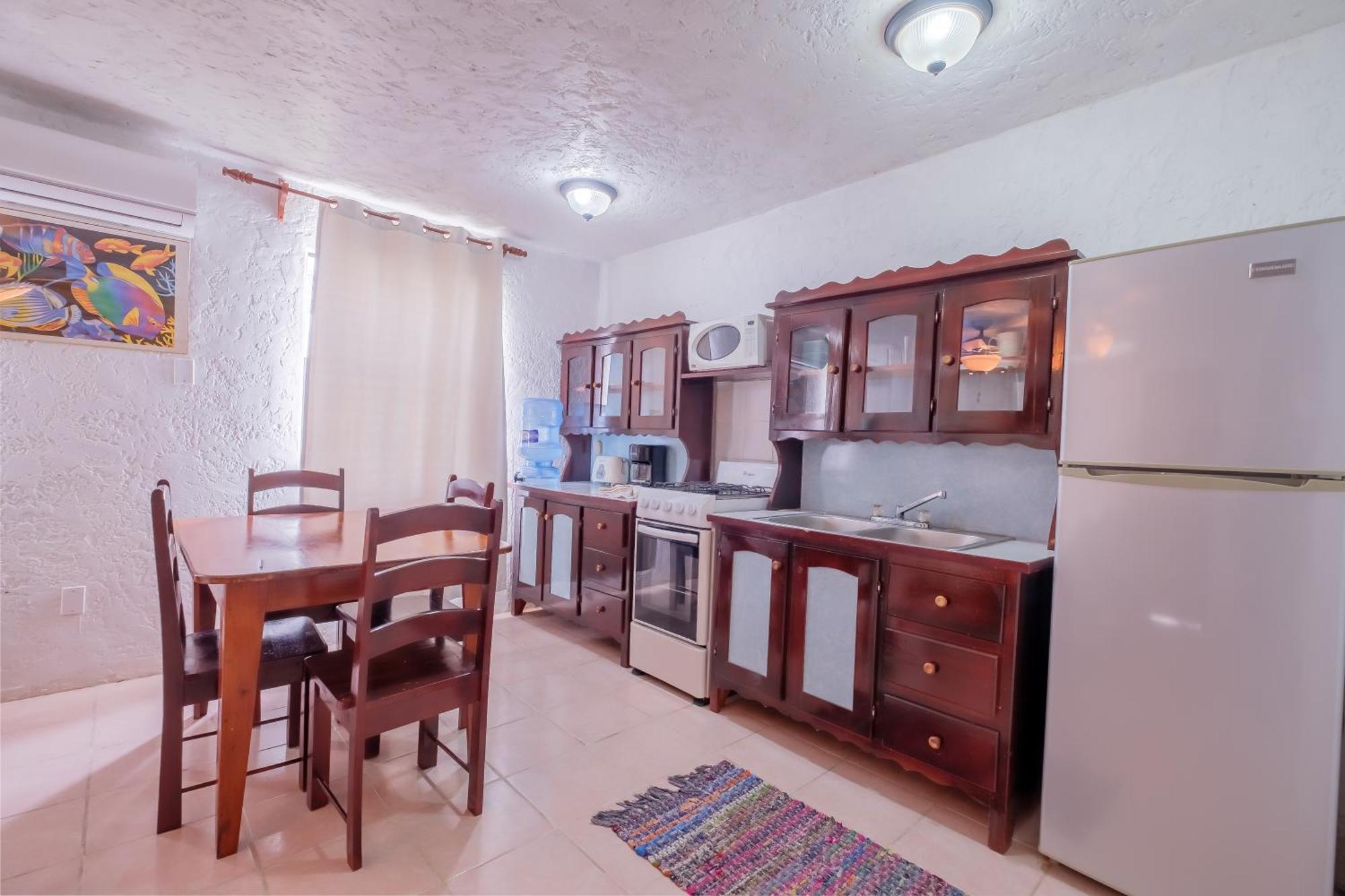 Seven Seas Resort Adults Only ซานเปโดร ภายนอก รูปภาพ