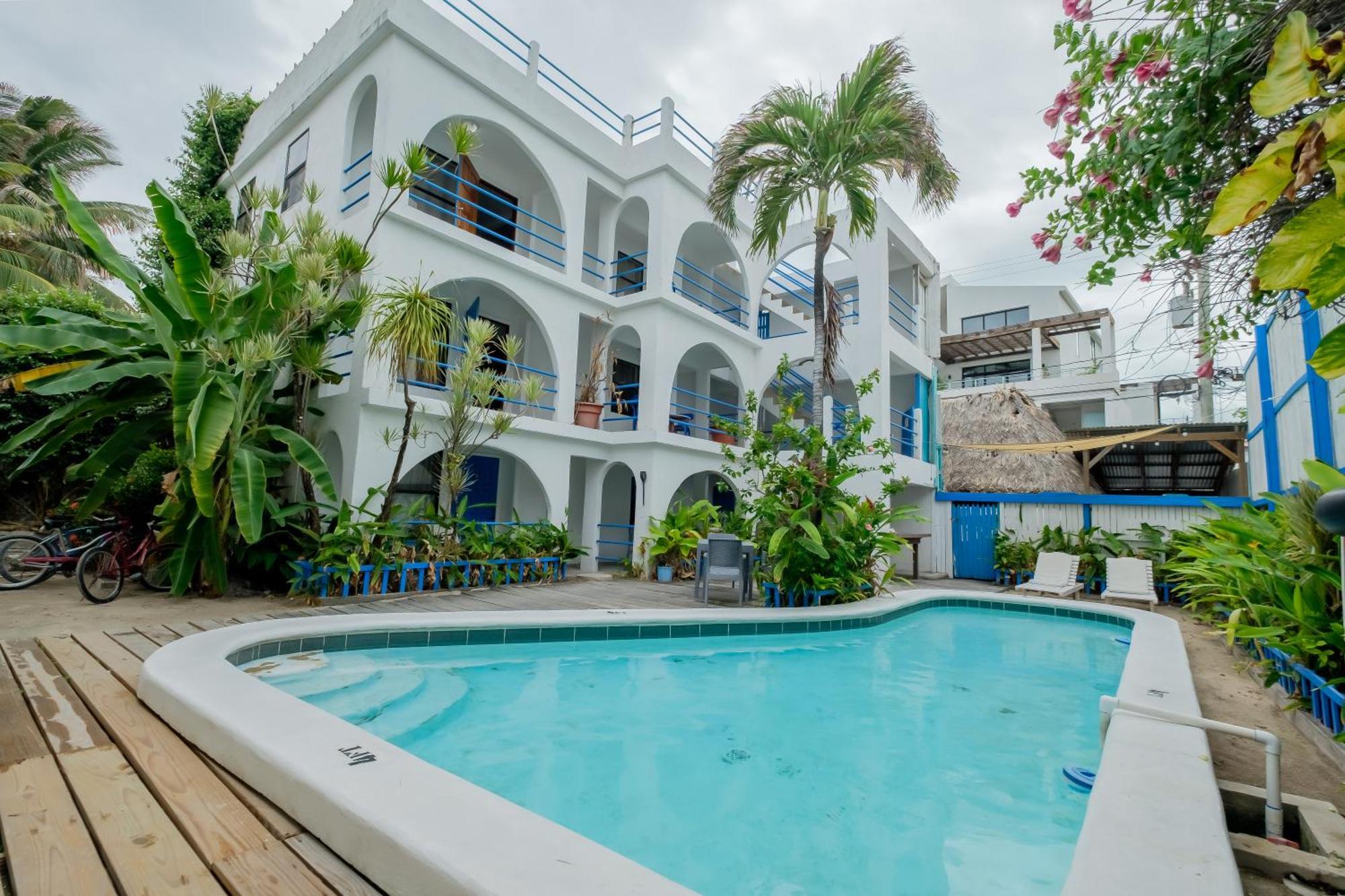 Seven Seas Resort Adults Only ซานเปโดร ภายนอก รูปภาพ