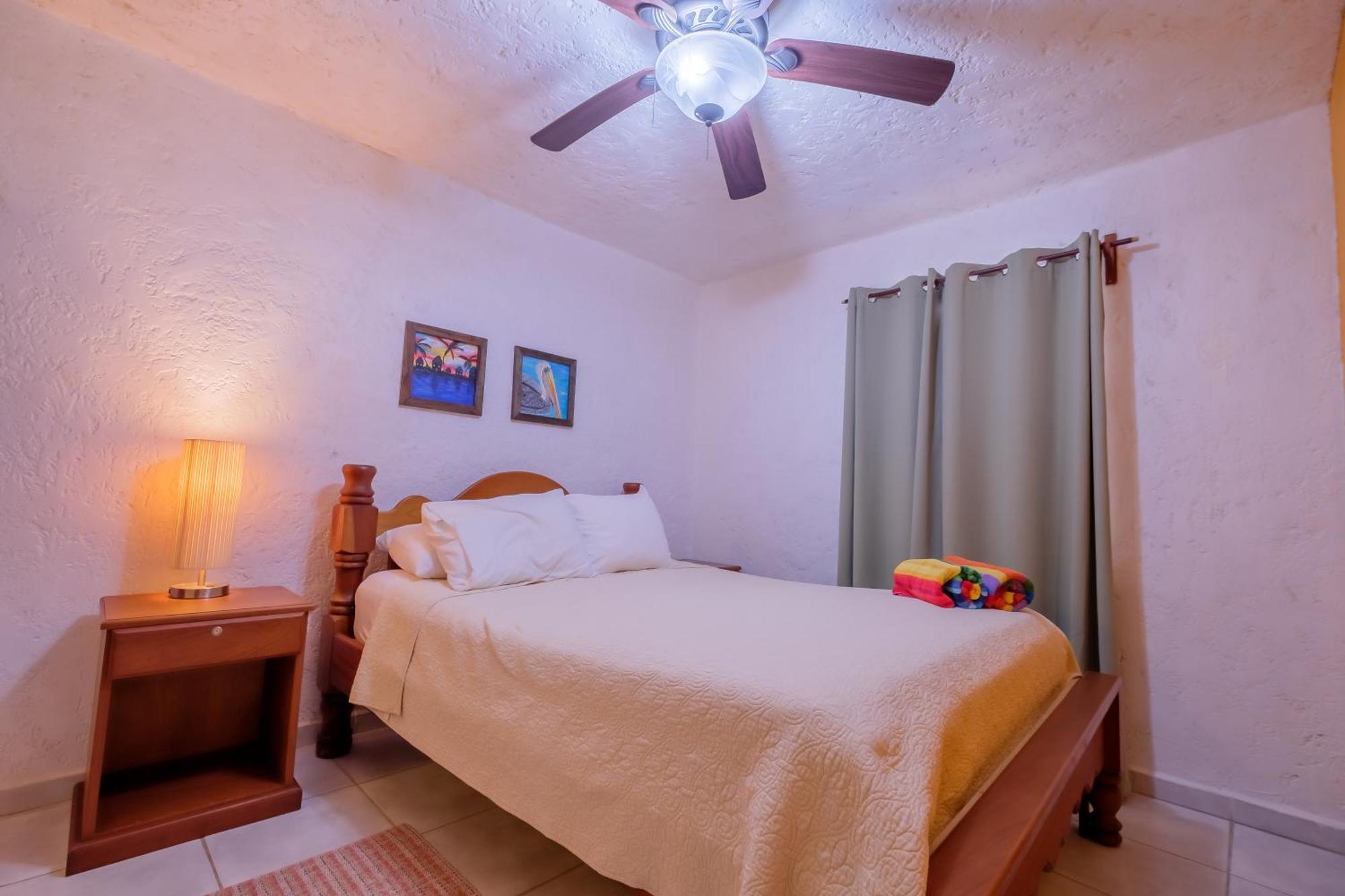 Seven Seas Resort Adults Only ซานเปโดร ภายนอก รูปภาพ